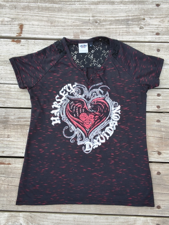 Harley-Davidson Tops - Harley-Davidson Black Tee with Red and White Heart Graphic